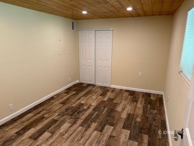 Building Photo - 54705 Pine Crest Ave