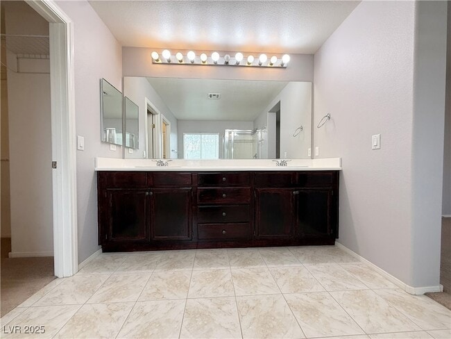 Building Photo - 5057 Shadow Valley St