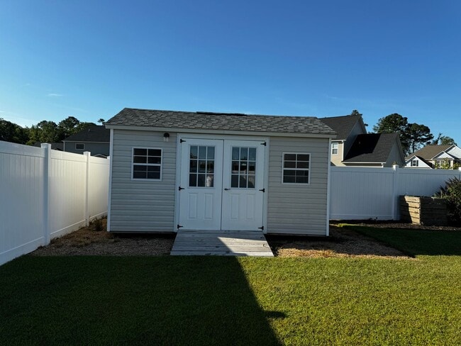 Building Photo - Grand 2 story home in Bluewater Rise
