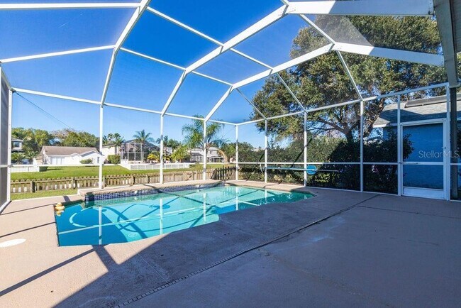 Building Photo - 12919 Brant Tree Dr