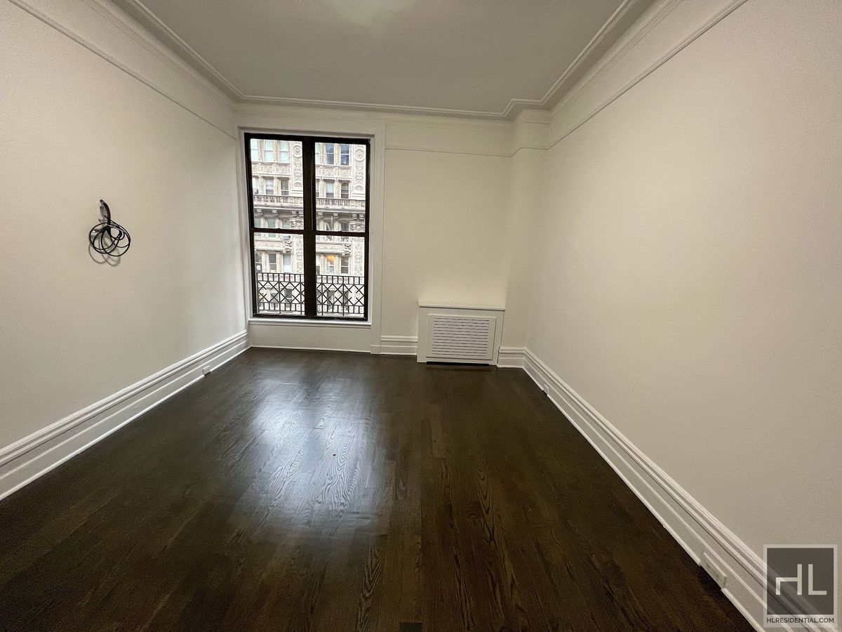 Building Photo - WEST 58 STREET