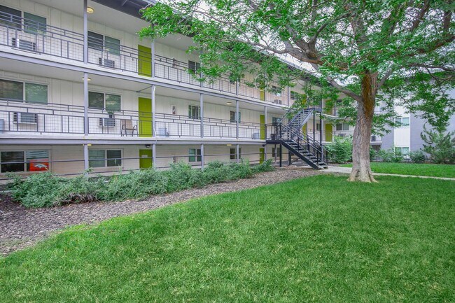 Building Photo - 1222 Wadsworth Blvd