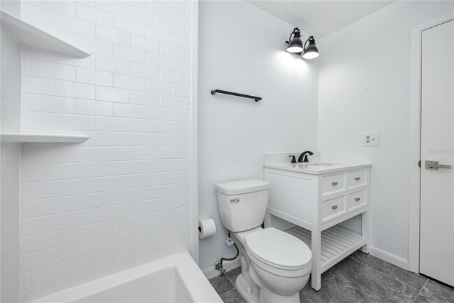Building Photo - 944 SAN CARLOS Ct