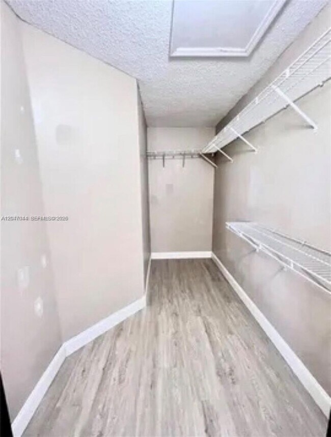 Building Photo - 8291 SW 44th Pl
