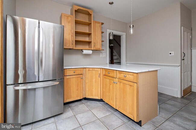 Building Photo - 208 S Atlantic Ave