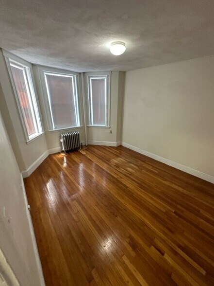 Building Photo - 1179 Boylston St