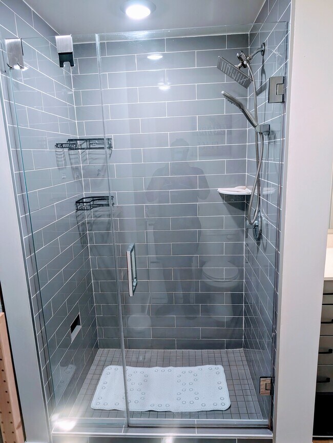 Building Photo - 475 N 9th St