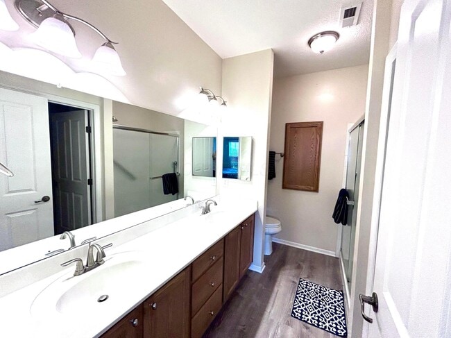 Building Photo - 6140 Sowerby Ln