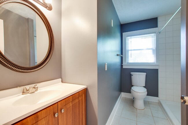 Building Photo - 8830 Manchester Pike