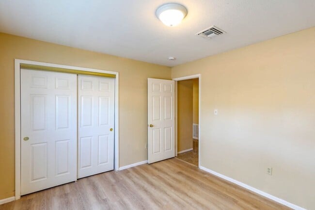 Building Photo - Age Restricted, 55+, 3 Bedroom Condo In Gu...