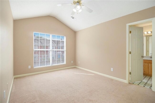Building Photo - 2781 Parkway Cove