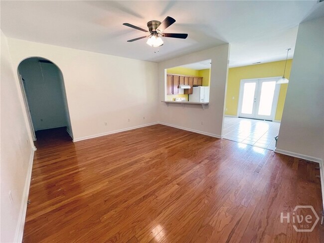 Building Photo - 50 Blue Oak Dr
