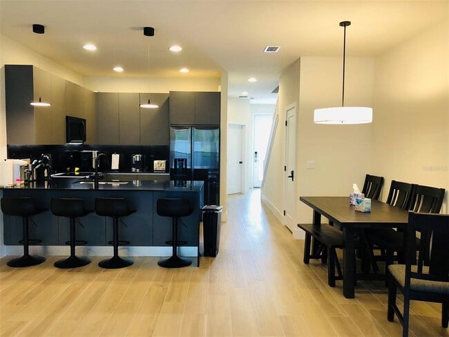 Building Photo - 17240 Blessing Dr