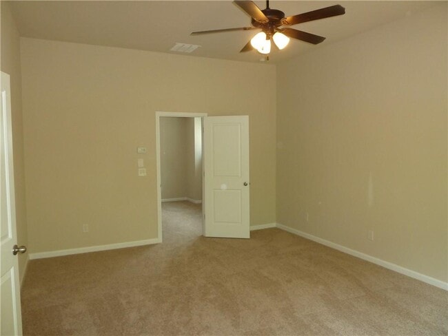 Building Photo - 1450 Brookmere Way