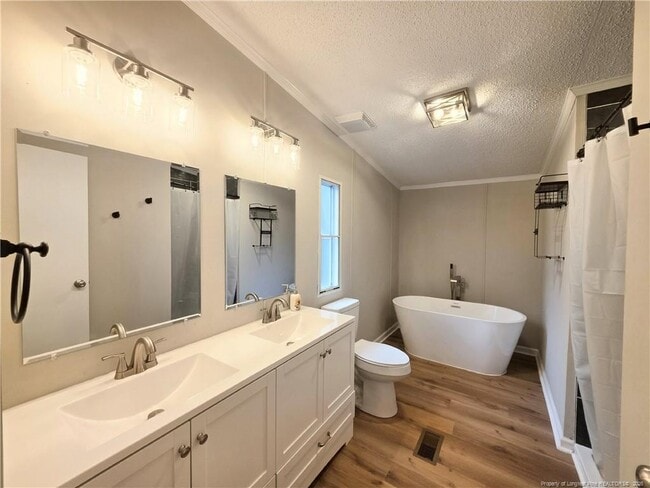 Building Photo - 54 W Tryon Ct