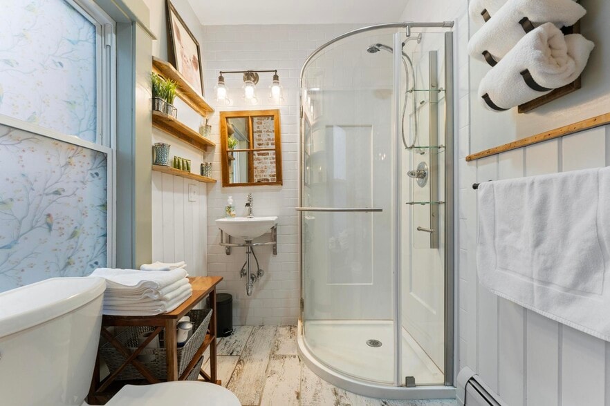 1st floor full bath - 663 Depot St