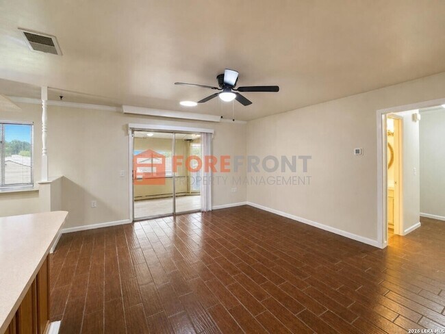 Building Photo - 7845 Village Oak Dr
