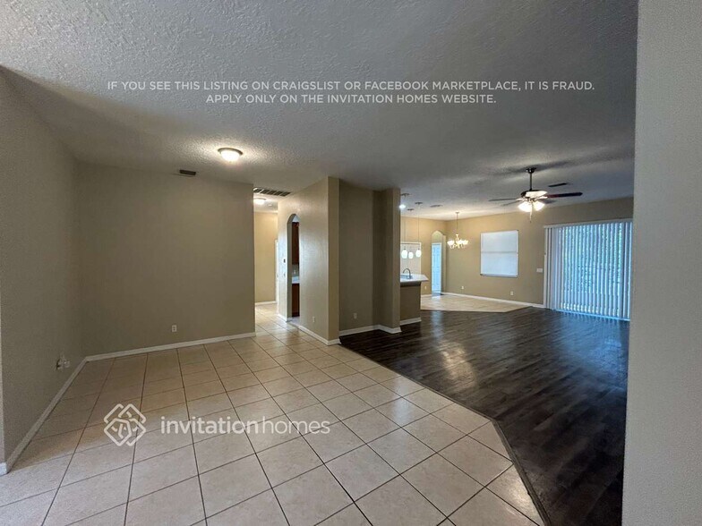 Building Photo - 1922 Raven Manor Dr