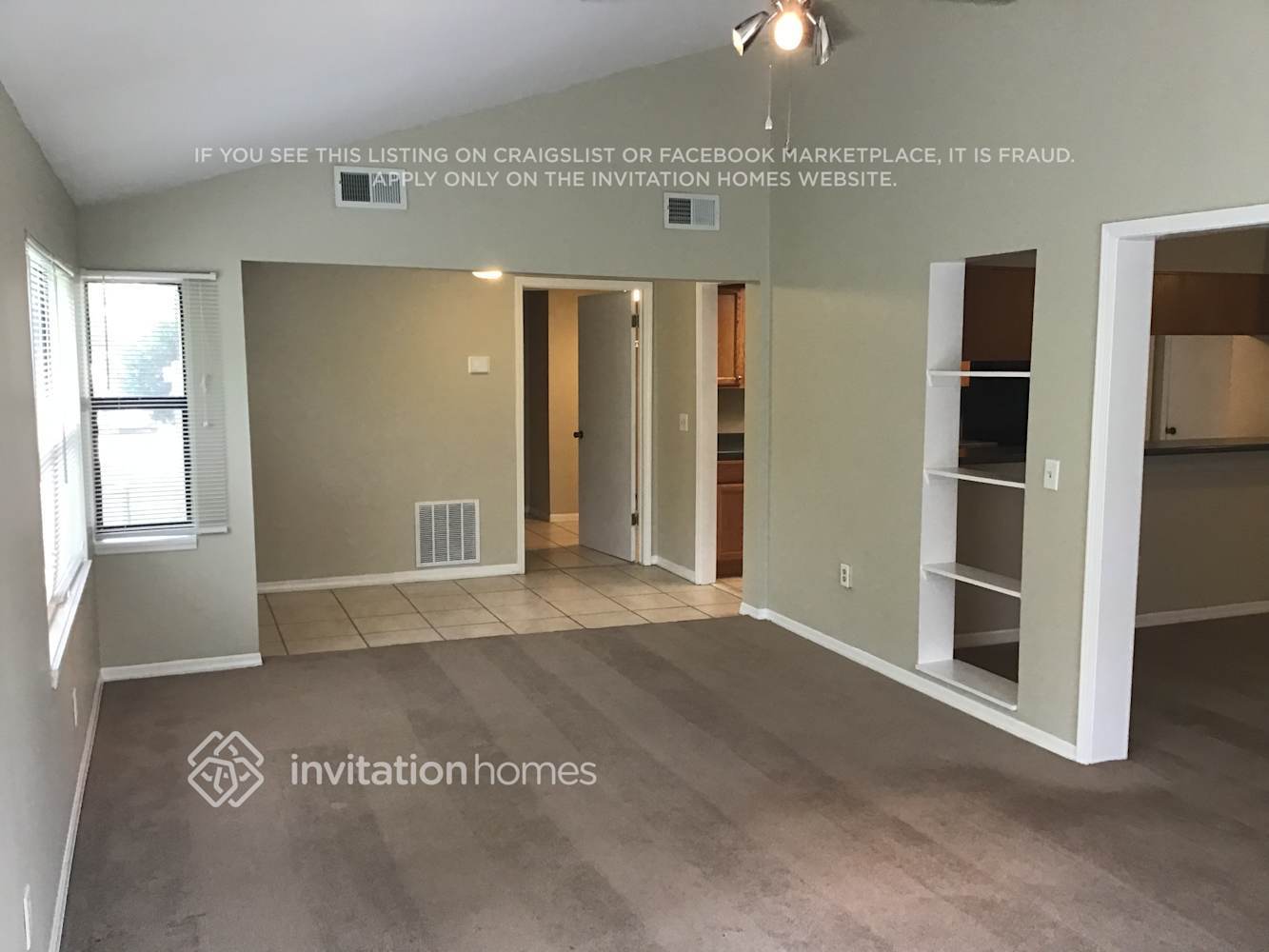 Building Photo - 13055 Bent Pine Ct E