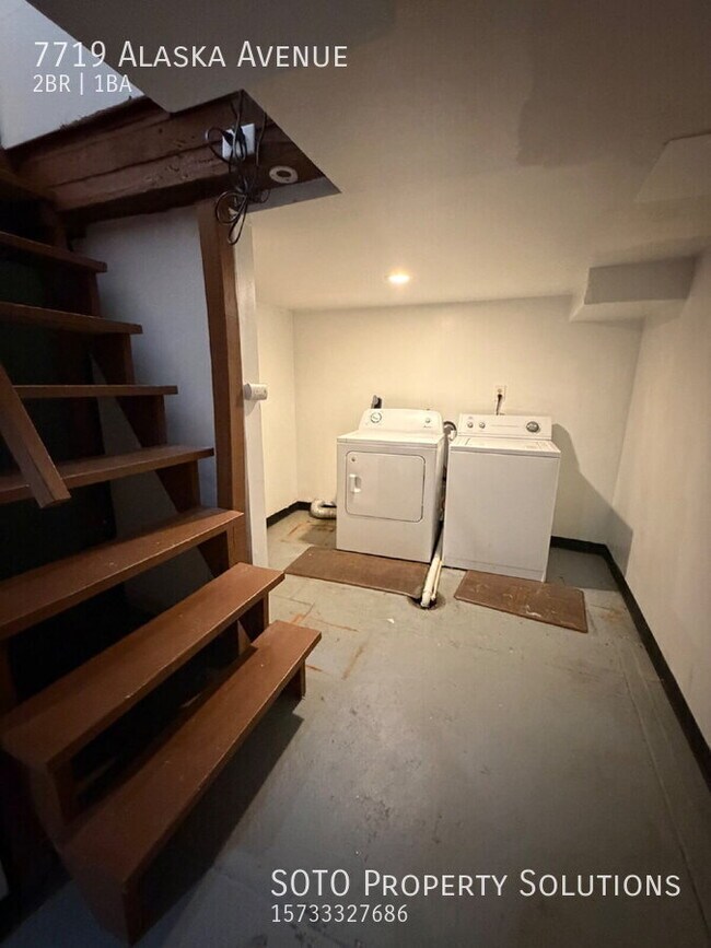 Building Photo - 7719 Alaska Ave