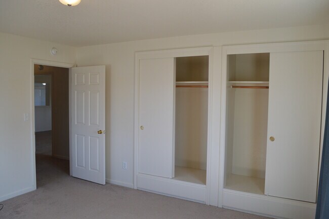 Bedroom 1 - 15290 Sunset Dr