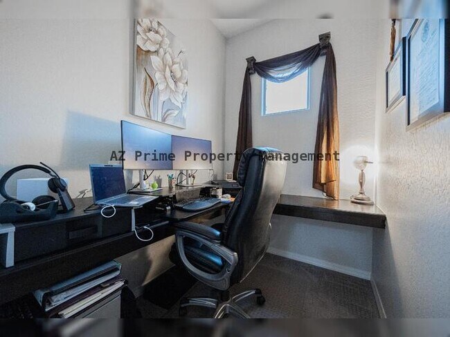 Building Photo - 11777 S 51st Dr