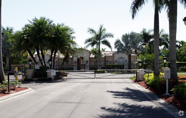 Primary Photo - The Townhomes of San Simeon