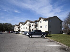 Building Photo - Cypress II