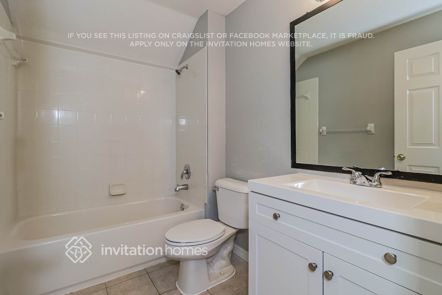 Building Photo - 2551 Butterfly Landing Dr