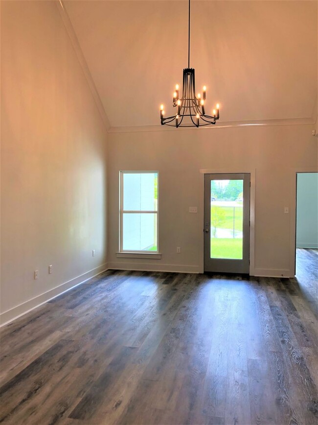 Building Photo - 2 Bedroom NEW Construction off Old Jeffers...
