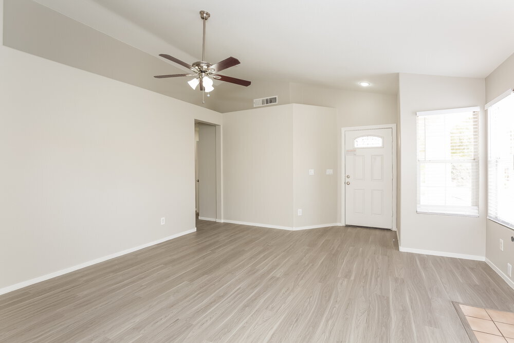 Building Photo - 6102 Giant Forest Ln
