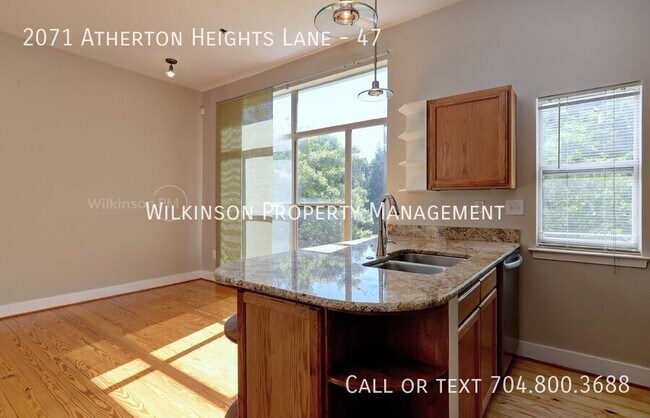 Building Photo - 2071 Atherton Heights Ln