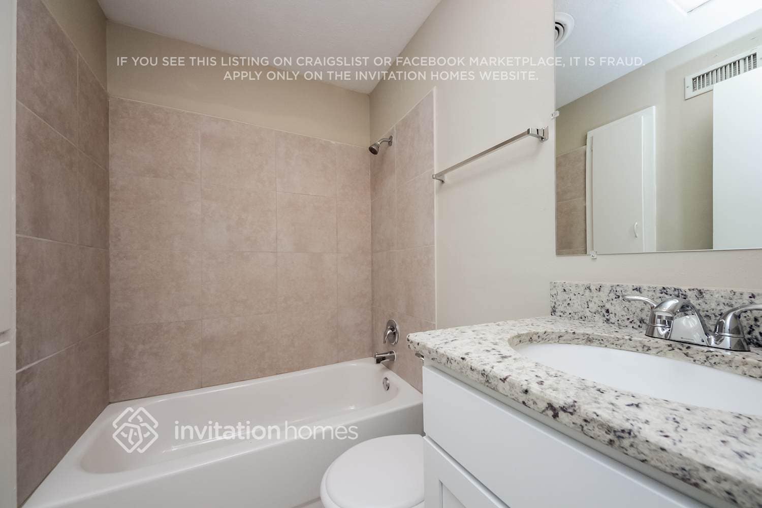 Building Photo - 1790 Viburnum Ln