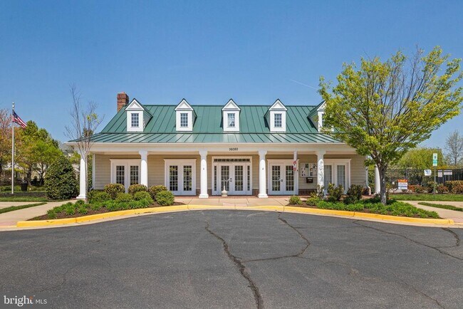 Building Photo - 6830 Hartzell Hill Ln