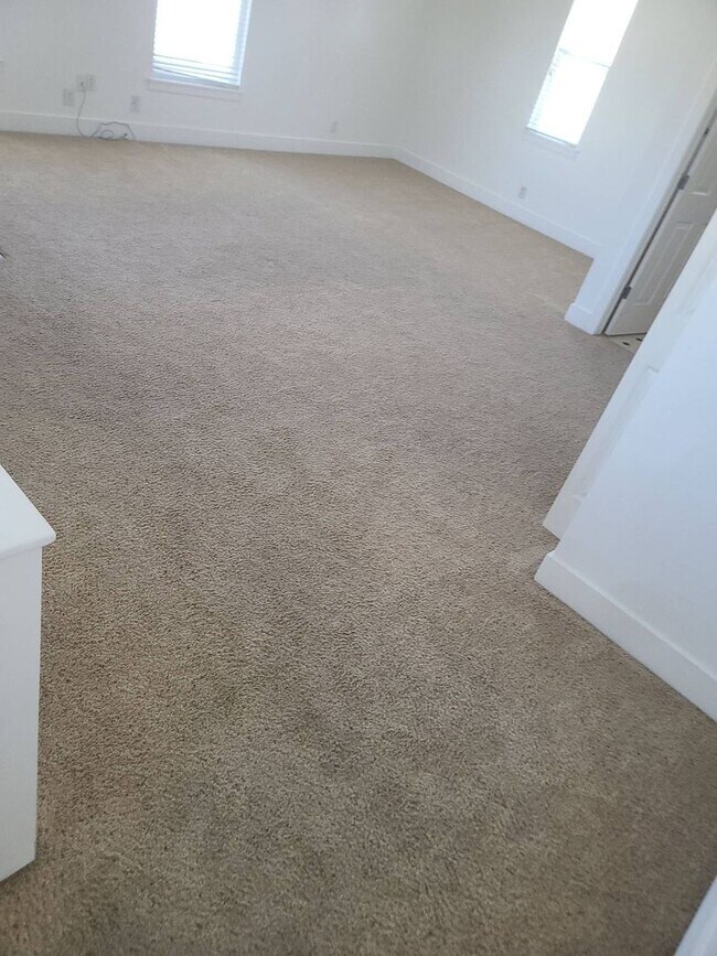 Building Photo - 1828 Matson St