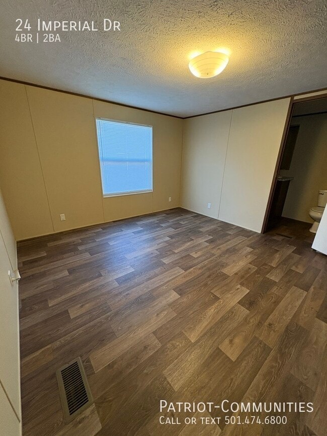 Building Photo - 24 Imperial Dr