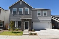 Building Photo - 7086 E Simpson Ave