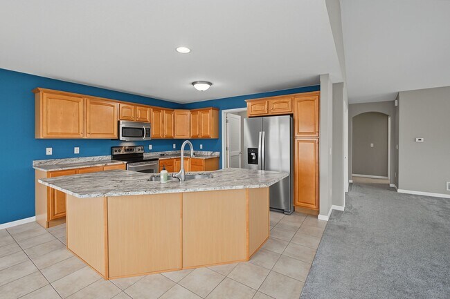 Building Photo - 106 Essex Ln