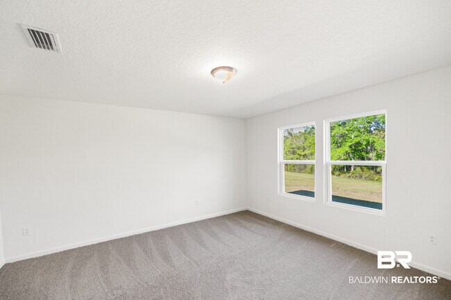 Building Photo - 21750 Sutherland Cir