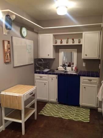 Building Photo - 2404 Longview St