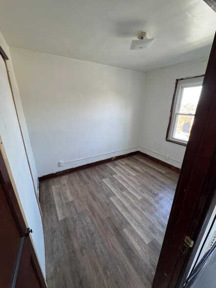 Building Photo - 4228 Greensburg Pike