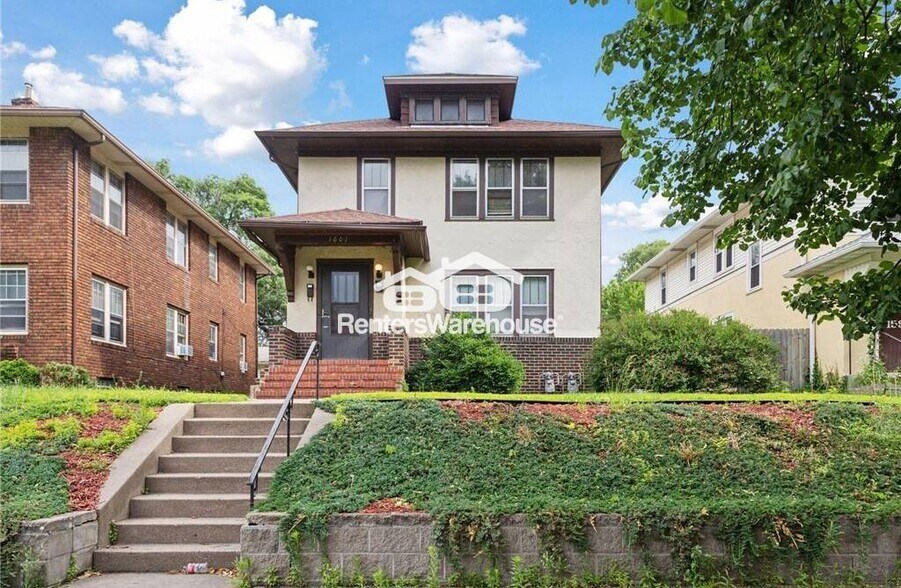 Primary Photo - 1601 Charles Ave
