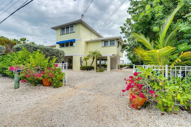 Building Photo - 45 Mutiny Pl