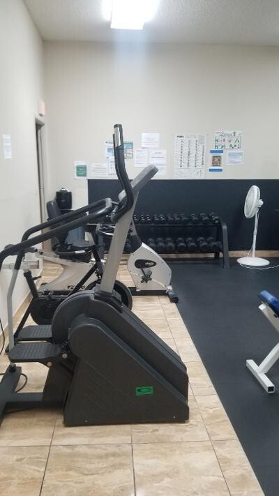 Building Photo - 2901 NW 47th Terrace