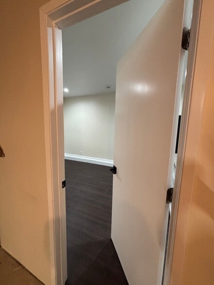 Building Photo - 35887 Lourdes Dr