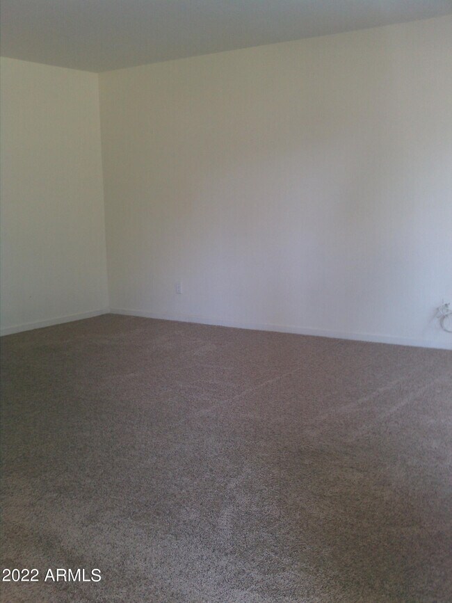 Building Photo - 4701 N 26th Ln