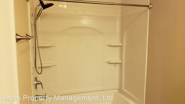 Building Photo - 2 br, 1 bath House - 2173 Kietzke Ln Unit A