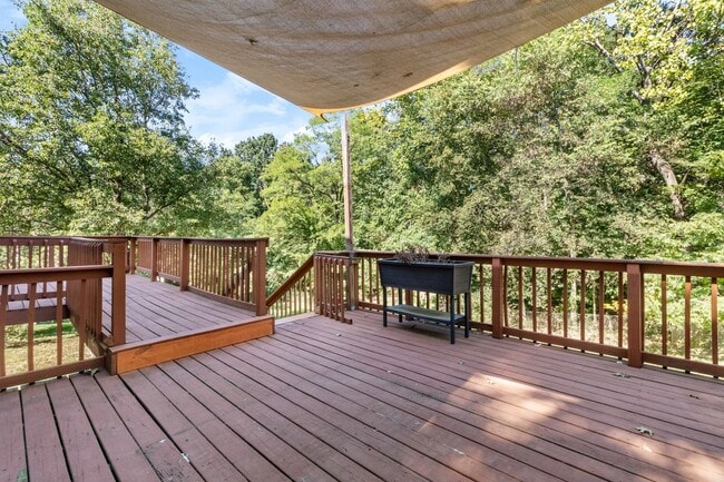 Building Photo - 383 Bosca Ct