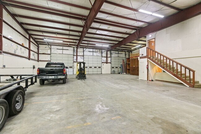 Building Photo - 7302 Domino Ln
