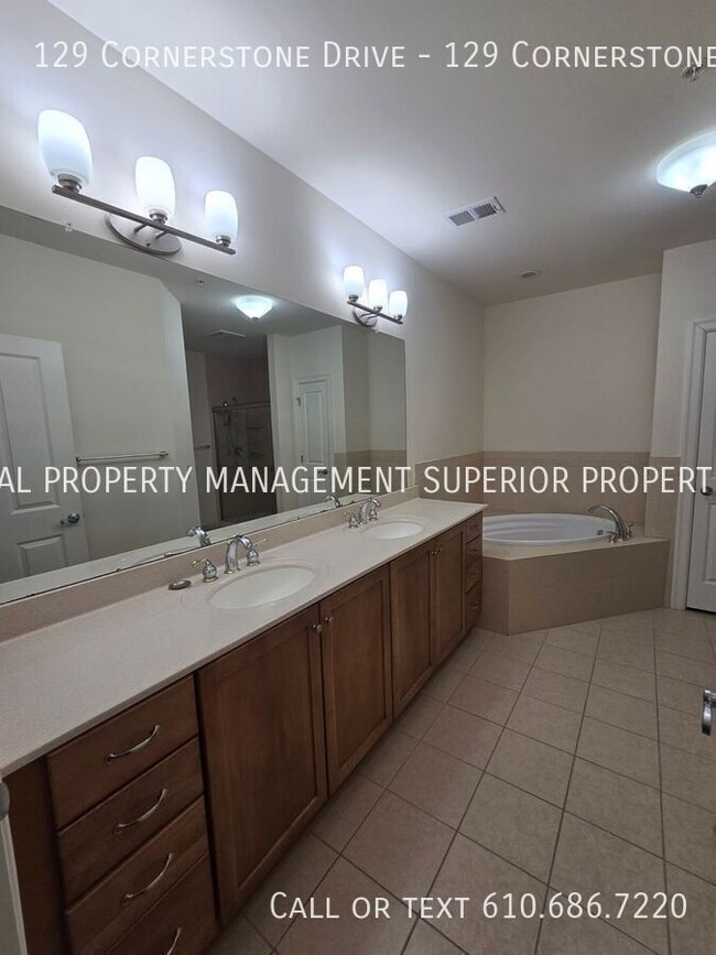 Building Photo - 129 Cornerstone Dr